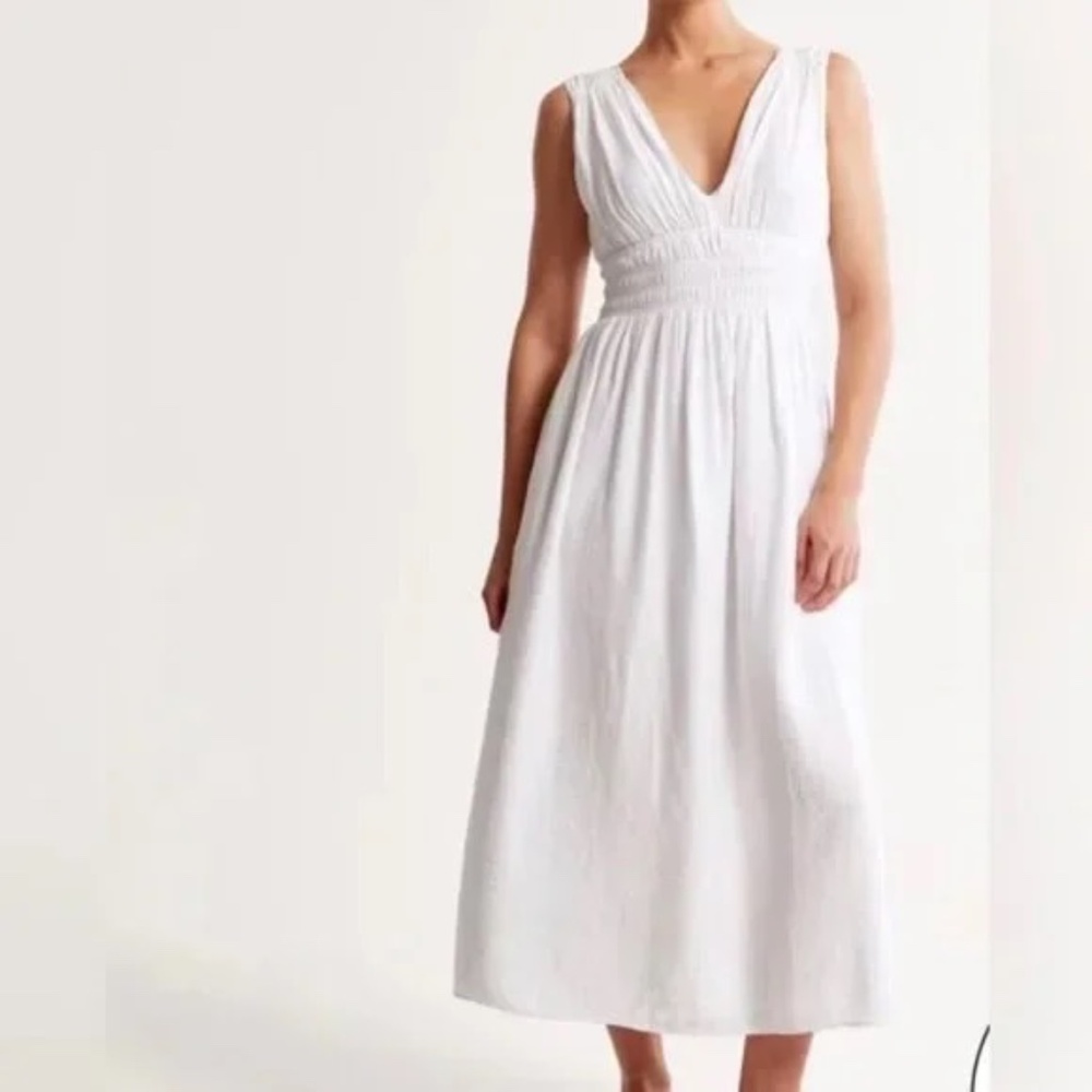 Abercrombie White Crinkle Textured Smocked Waist Maxi Dress